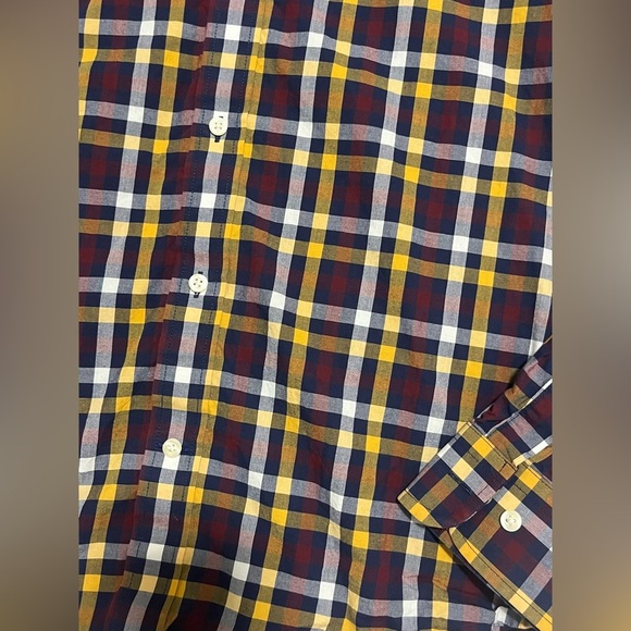 GAP Men's Plaid Shirt Size Large Slim Fit-Red, Yellow, White- Preloved - Picture 3 of 12